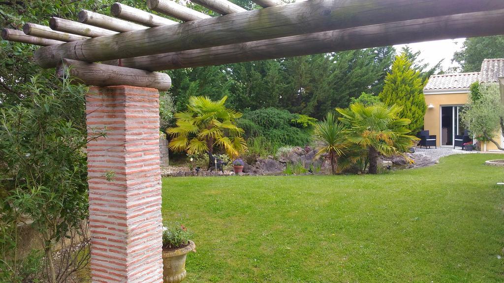 Villa Lescala Blaye Luaran gambar