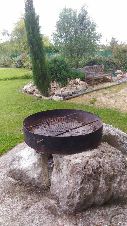 Villa Lescala Blaye Luaran gambar